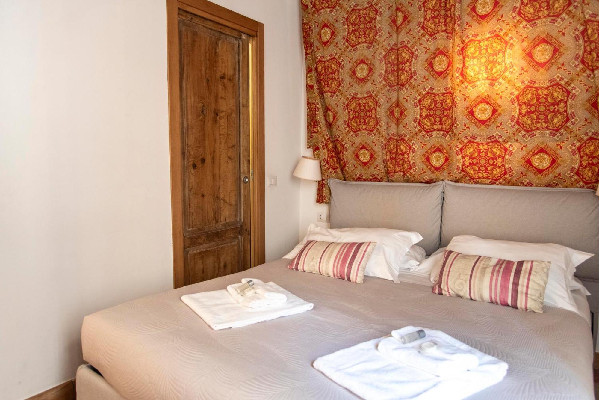 Monti Bespoke Apartment Roma Exterior foto